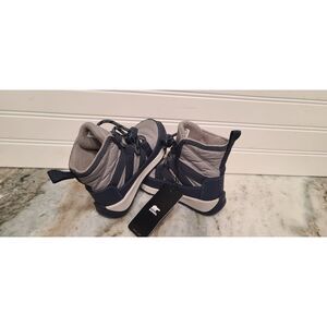 Sorel Kids Insulated Waterproof Gray/Blue Boots Size 8 NWT